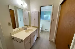 12 Lawrence Dr, Novato, CA 94945 - Photo 19