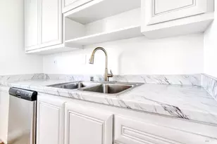 247 Bahia Pl, San Rafael, CA 94901 - Photo 11