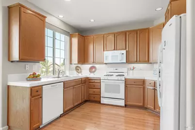 560 Edgewood Drive, Rio Vista, CA 94571 - Photo 9