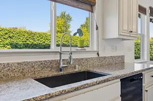 248 Aster St, Vacaville, CA 95688 - Photo 9