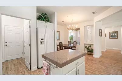 215 Albany Street, Cloverdale, CA 95425 - Photo 15