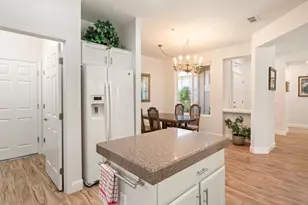 215 Albany St, Cloverdale, CA 95425 - Photo 15