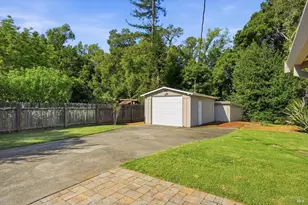 1053 Broadmoor Dr, Napa, CA 94558 - Photo 27