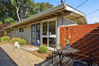 1053 Broadmoor Drive, Napa, CA 94558 - Photo 7