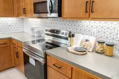 1201 Del Rancho Way, Petaluma, CA 94954 - Photo 9