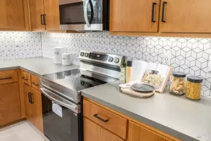 1201 Del Rancho Way, Petaluma, CA 94954 - Photo 9