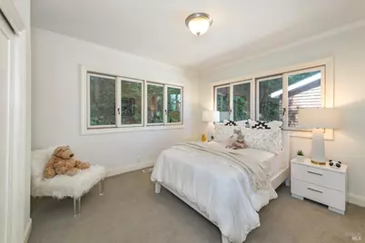 1065 Meadowsweet Drive, Corte Madera, CA 94925 - Photo 27