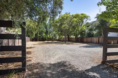 369 W Napa Street, Sonoma, CA 95476 - Photo 41