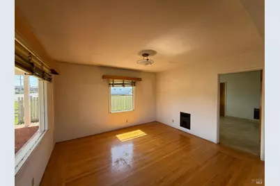 327 S Franklin Street, Fort Bragg, CA 95437 - Photo 7