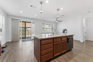 355 Marigold Dr, Vacaville, CA 95687 - Photo 17