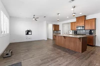 355 Marigold Drive, Vacaville, CA 95687 - Photo 9