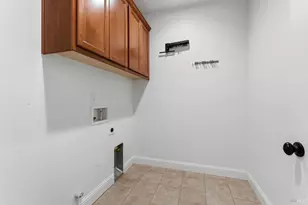 355 Marigold Dr, Vacaville, CA 95687 - Photo 7