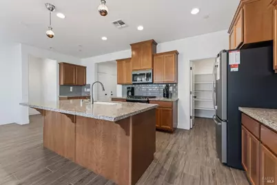 355 Marigold Drive, Vacaville, CA 95687 - Photo 15