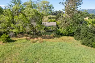 18320 Carriger Rd, Sonoma, CA 95476 - Photo 37