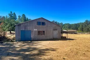 46145 Meadow Ln, Laytonville, CA 95454 - Photo 25