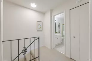 46 Dockside Cir, San Rafael, CA 94903 - Photo 27