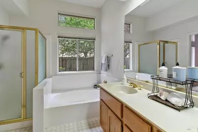 2361 Mountain View Court, Fairfield, CA 94534 - Photo 15