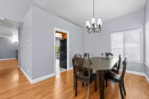 1820 Howard Dr, Windsor, CA 95492 - Photo 9