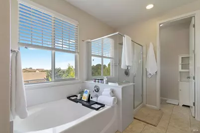 2126 Yellow Rose Circle, Fairfield, CA 94534 - Photo 23
