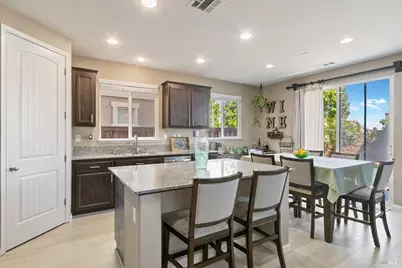 2126 Yellow Rose Circle, Fairfield, CA 94534 - Photo 11