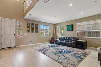 2126 Yellow Rose Circle, Fairfield, CA 94534 - Photo 5