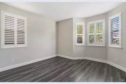 7012 Cardinal Court, Vacaville, CA 95687 - Photo 5