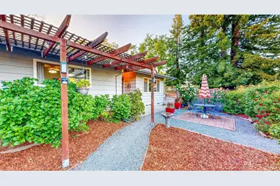2142 Laguna Road, Santa Rosa, CA 95401 - Photo 17