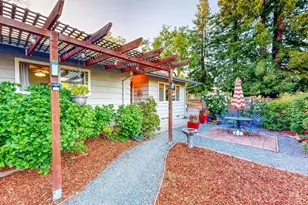 2142 Laguna Rd, Santa Rosa, CA 95401 - Photo 17