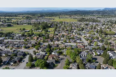 2387 Lujo Court, Santa Rosa, CA 95403 - Photo 37
