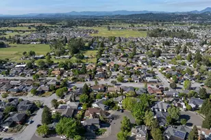 2387 Lujo Ct, Santa Rosa, CA 95403 - Photo 37