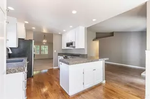 2387 Lujo Ct, Santa Rosa, CA 95403 - Photo 11