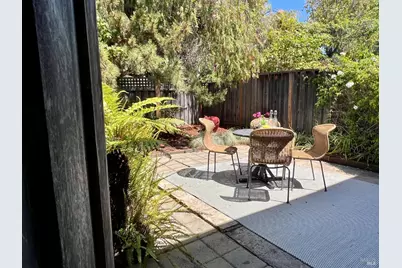 29 Porto Bello Drive, San Rafael, CA 94901 - Photo 3