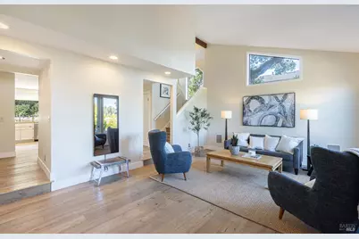 1018 Oakmont Court, Napa, CA 94559 - Photo 1
