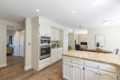 1018 Oakmont Court, Napa, CA 94559 - Photo 19