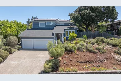 1018 Oakmont Court, Napa, CA 94559 - Photo 1