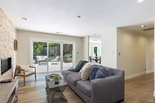 1018 Oakmont Ct, Napa, CA 94559 - Photo 19