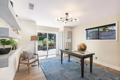 1018 Oakmont Court, Napa, CA 94559 - Photo 23
