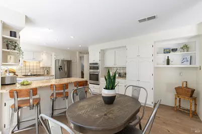 1018 Oakmont Court, Napa, CA 94559 - Photo 21