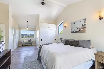 1018 Oakmont Court, Napa, CA 94559 - Photo 5