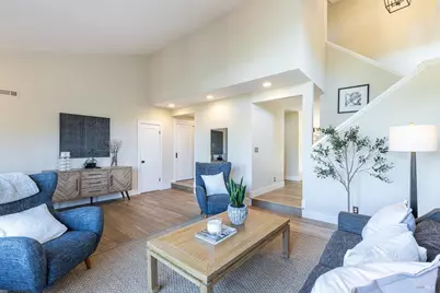 1018 Oakmont Court, Napa, CA 94559 - Photo 17