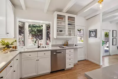 485 Montecito Avenue, Corte Madera, CA 94925 - Photo 21