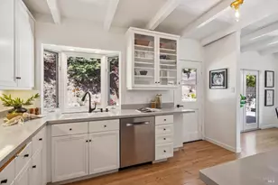 485 Montecito Ave, Corte Madera, CA 94925 - Photo 21