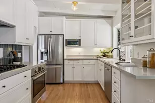 485 Montecito Ave, Corte Madera, CA 94925 - Photo 17