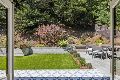 485 Montecito Avenue, Corte Madera, CA 94925 - Photo 11