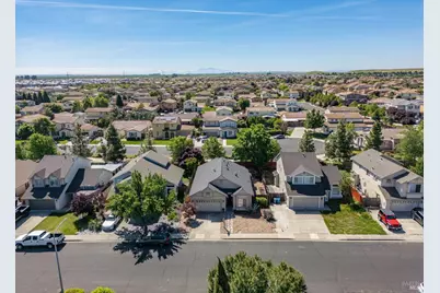 244 Somerville Drive, Vacaville, CA 95687 - Photo 39