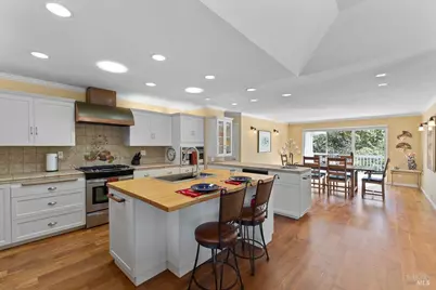 445 Crestridge Place, Santa Rosa, CA 95409 - Photo 13