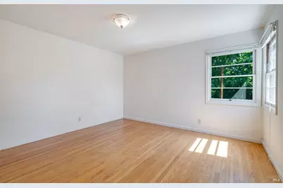 1034 Stewart Street, Santa Rosa, CA 95404 - Photo 15