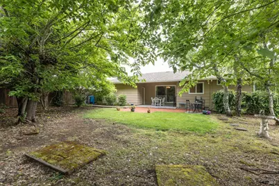 7121 Oak Leaf Drive, Santa Rosa, CA 95409 - Photo 19