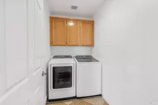 180 Johnson St, Windsor, CA 95492 - Photo 17