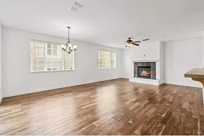 180 Johnson Street, Windsor, CA 95492 - Photo 13